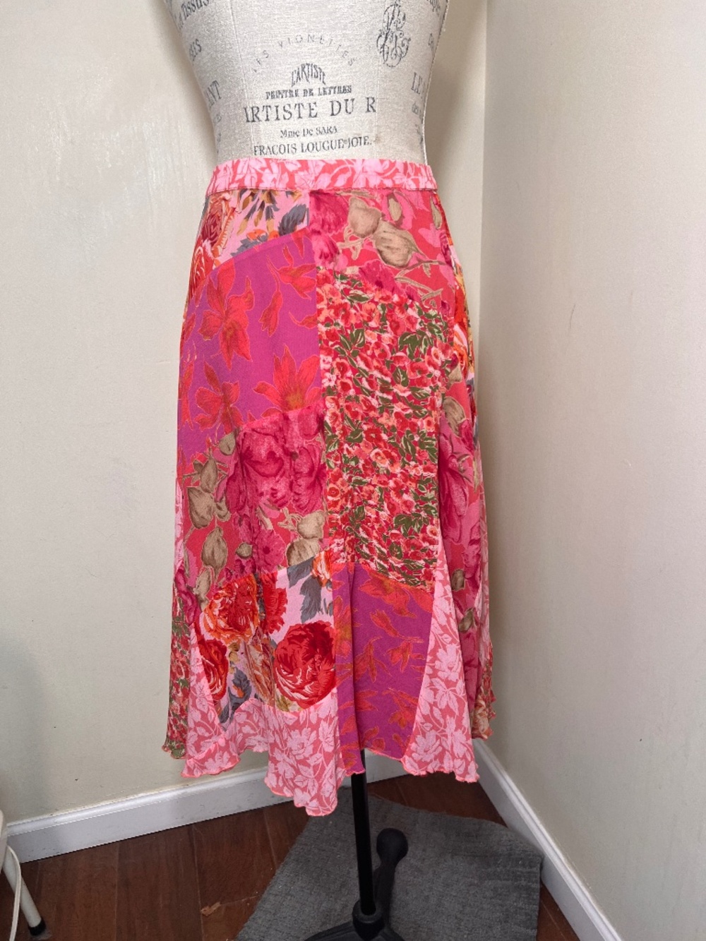 Vintage Coldwater Creek pink@red mixed floral patchwork midi 100% rayon skirt